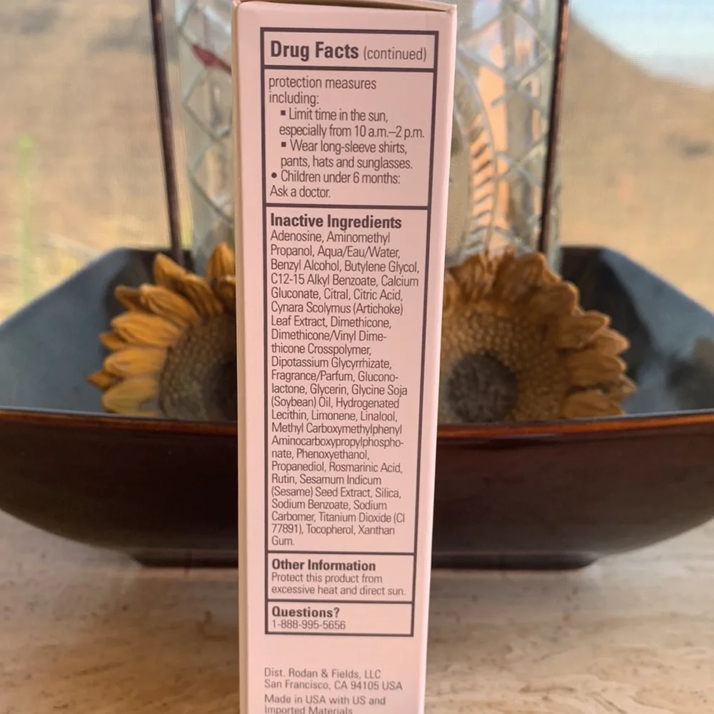 NIB Rodan + Fields REVERSE Brightening Defense Fluid Lotion Step 3 am - Picture 4 of 5